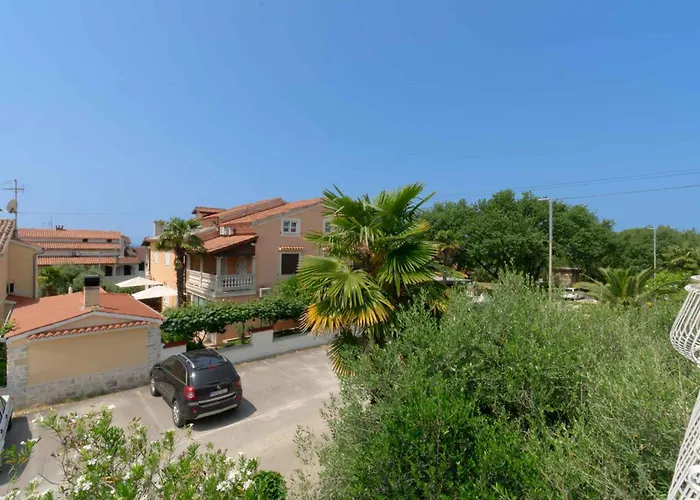 Appartement Sofia With Balcony - 55m2 - 1 Km To The Sea